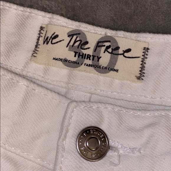 Free People | white flare jeans | Sz 10/30 - Picture 7 of 16